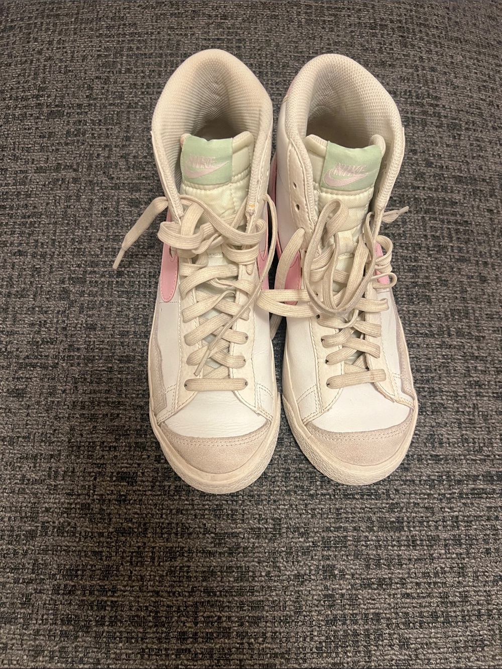 Nike High-Top Sneakers in Cream with Pink Swoosh and Mint Tongue 7Y